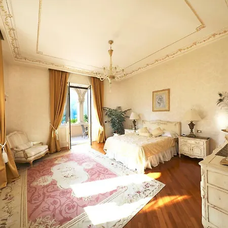 Castiglioni Luxury Вилла