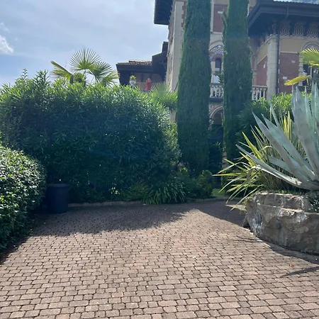 Castiglioni Luxury Villa *