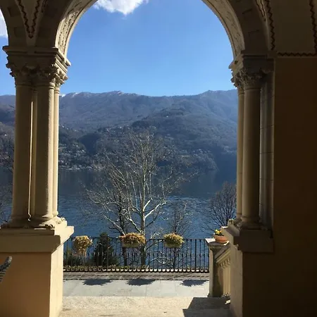 Castiglioni Luxury Лалльо